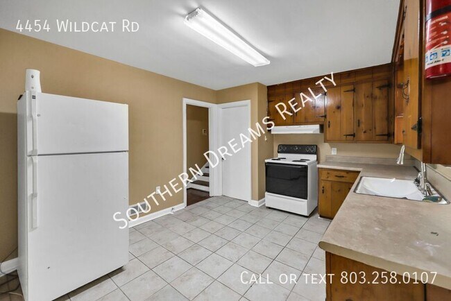 Building Photo - 4454 Wildcat Rd