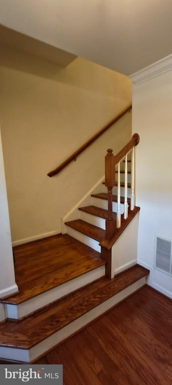 Building Photo - 814 Susan Cir