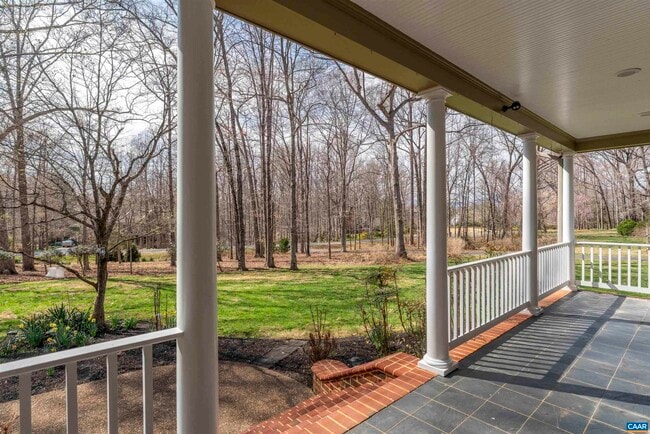 Building Photo - 3125 Beau Mont Farm Rd