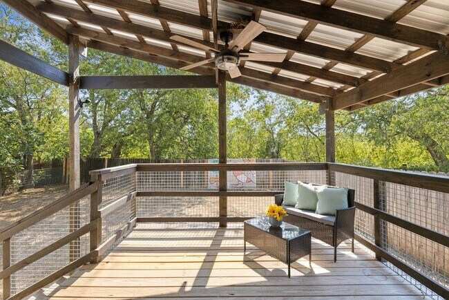 Building Photo - 4709 Mt Vernon Dr