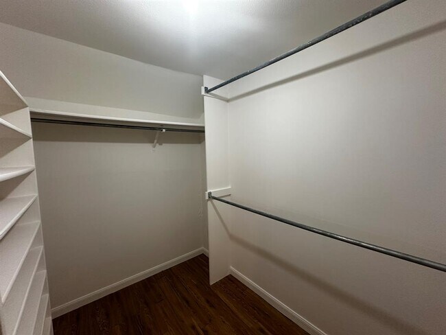 Building Photo - 2404 Indian Trail