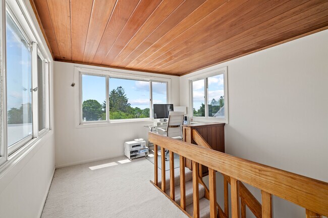 Building Photo - 70 Prospect Hill Rd