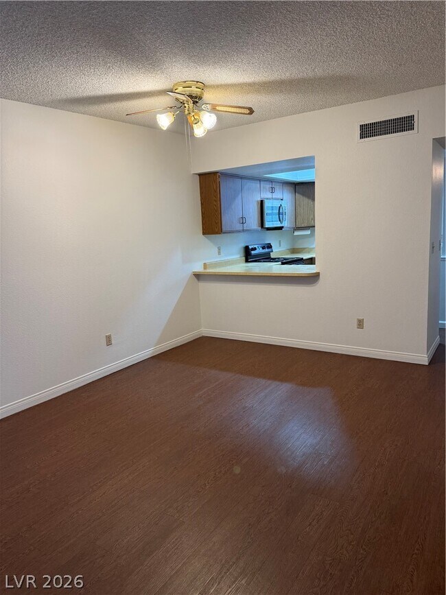 Building Photo - 3823 S Maryland Pkwy