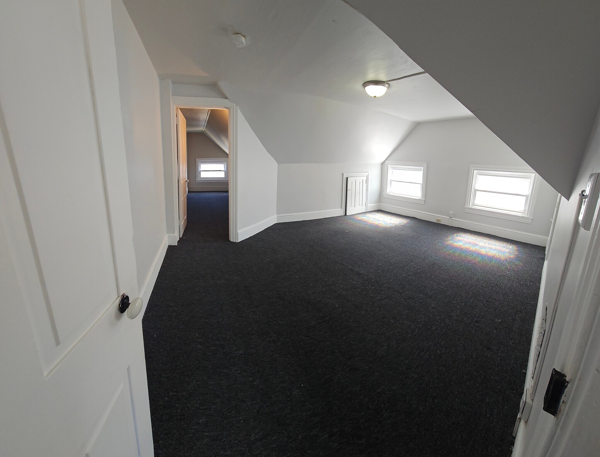 Building Photo - 820 N 4th St