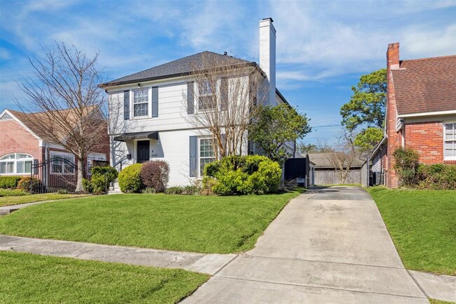 Building Photo - 6649 Fairfield St