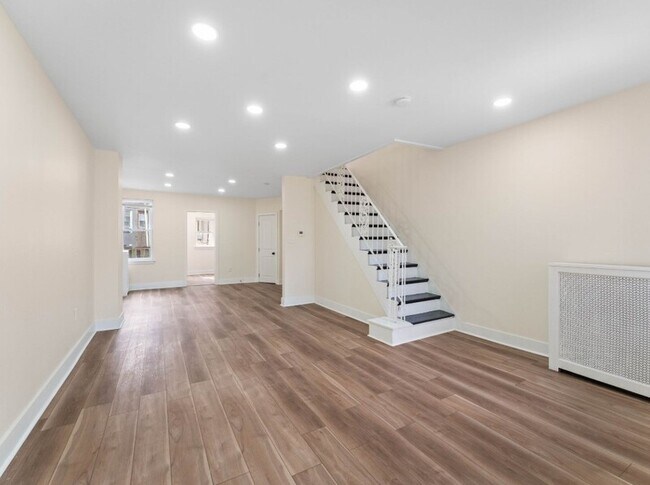 Building Photo - 5808 N 20th St