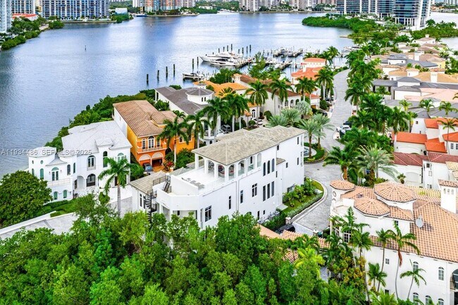 Building Photo - 3912 Island Estates Dr