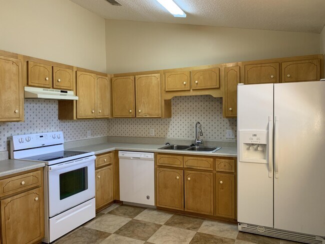 Building Photo - 1430 Paul Caswell Blvd