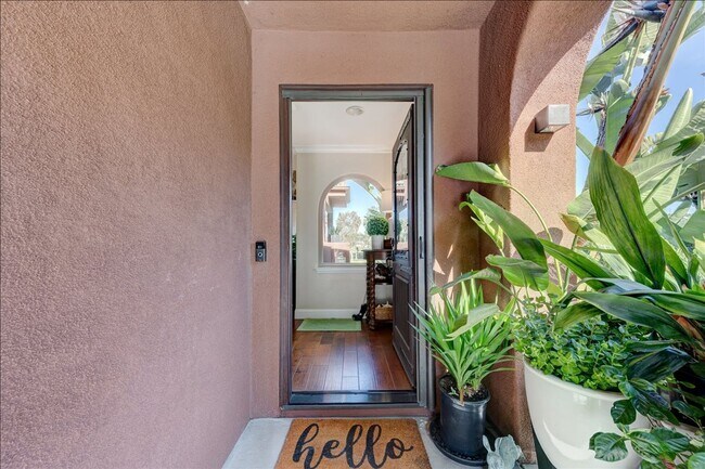 Building Photo - 7608 Camino Aberto