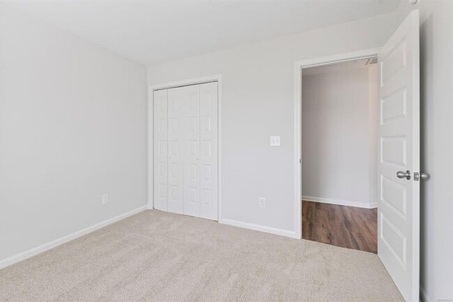 Building Photo - 2026 Dawsons Ml Ln