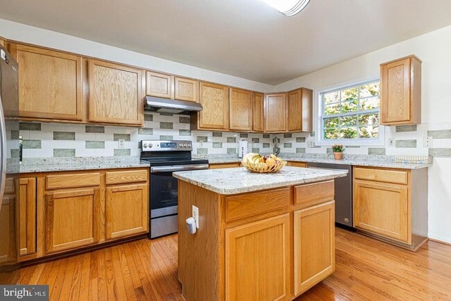 Building Photo - 13561 Filly Ct