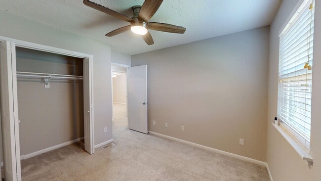 Building Photo - 3280 Heathstead Pl