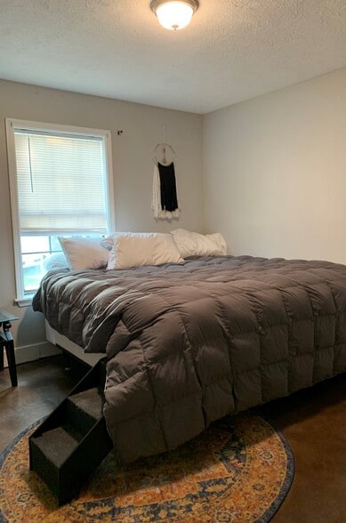 Building Photo - 3542 Abby Ln