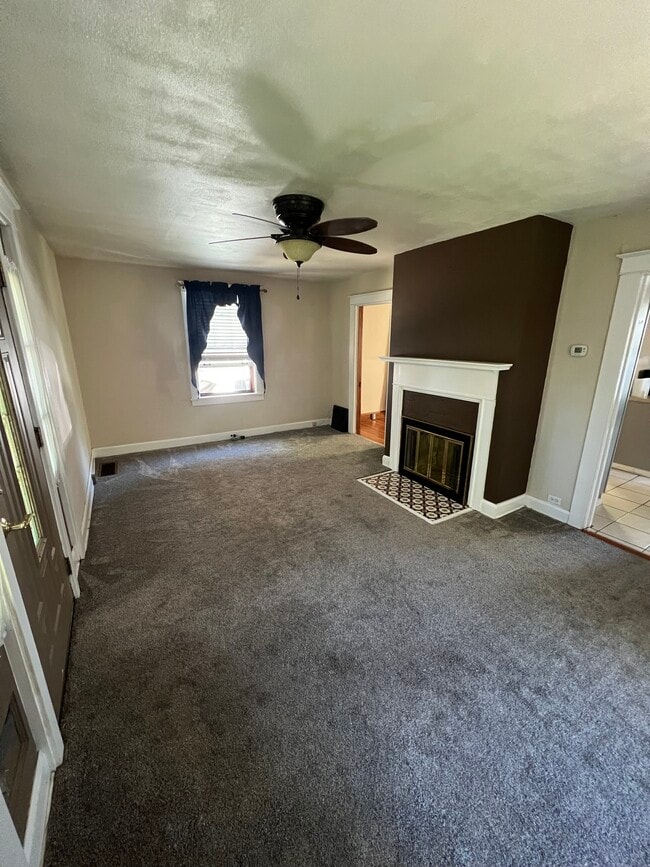 Building Photo - 437 Pennsylvania Ave.