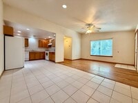 Building Photo - 1547-1549 SW Rimrock Way