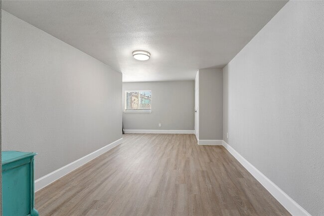 Building Photo - 6911 Avenue O