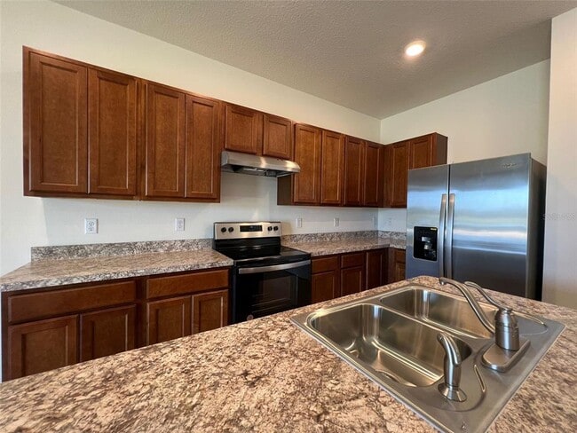 Building Photo - 1065 Blue Jay Dr