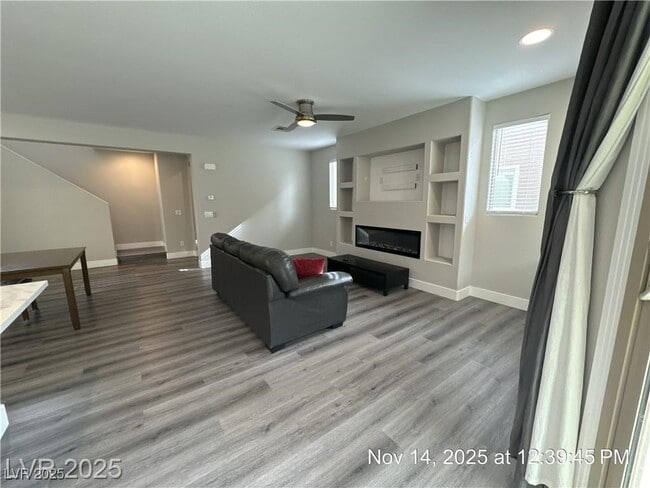 Building Photo - 7363 London Blue Ct