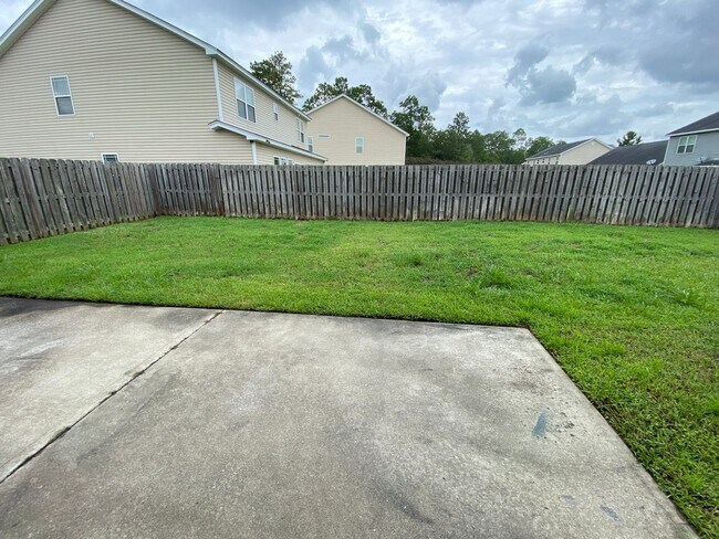 Building Photo - 144 Somersby Blvd