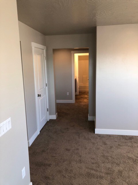 Building Photo - 3378 E Crimson Ridge Dr