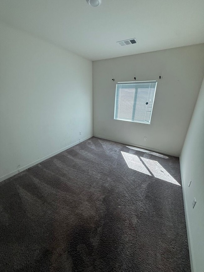 Building Photo - Welcome Home to Mercedes Drive — Where Comfort Meets Convenience