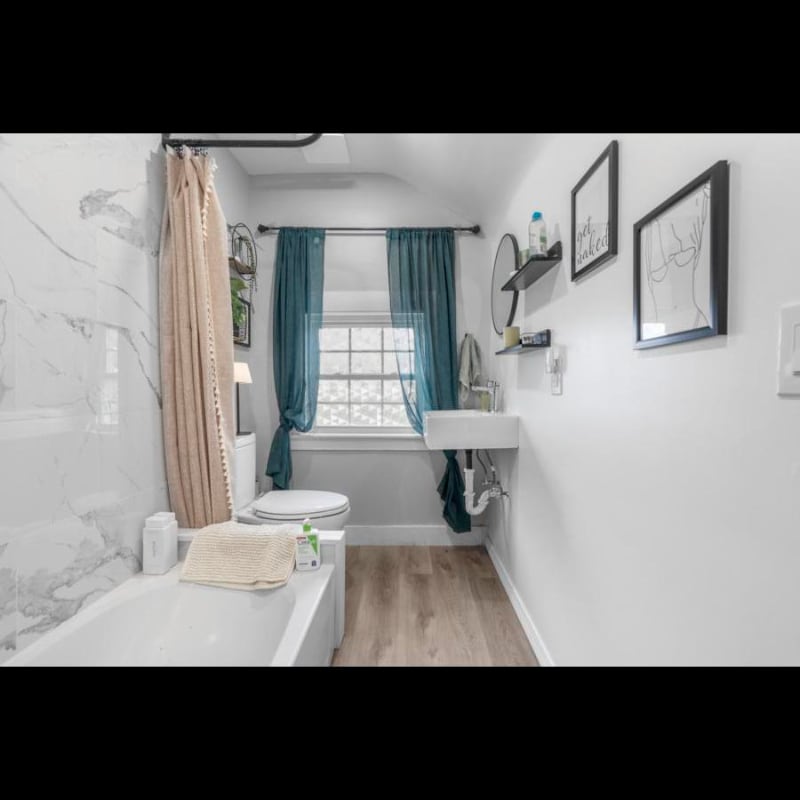 Building Photo - 15 Hackmatack St