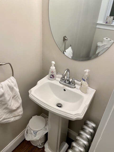 bathroom ground floor - 47 Cathedral Ave