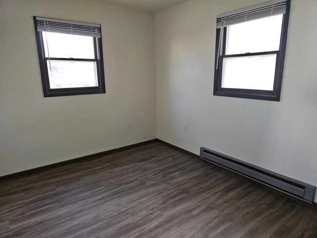 Building Photo - The Madison Duplex