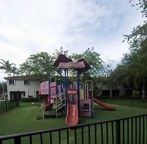 Building Photo - 21003 NW 14th Pl