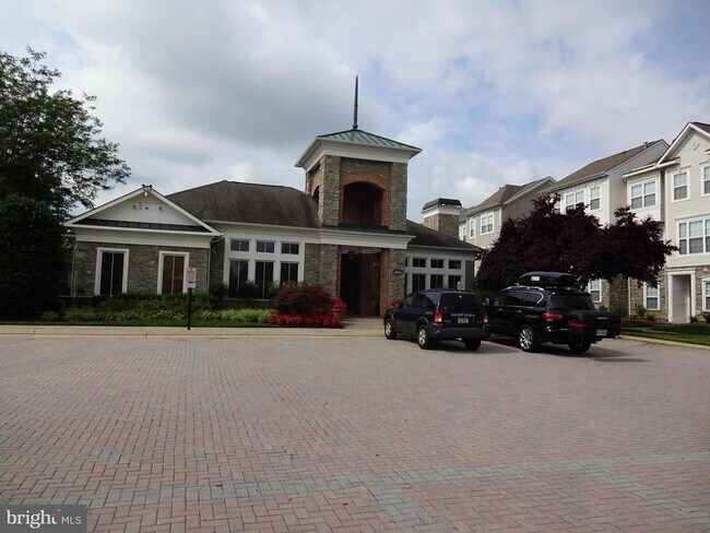 Building Photo - 21836 Jarvis Square