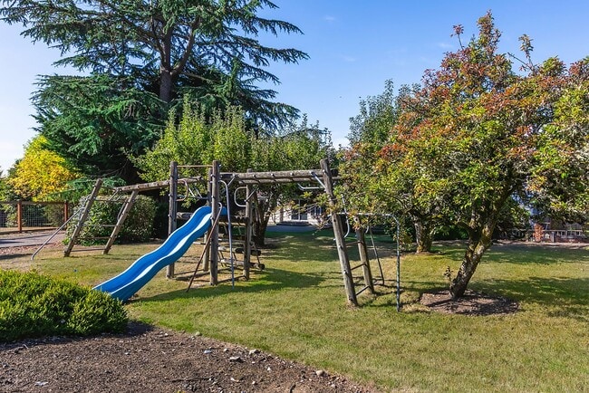 Building Photo - Normandy Park House: Picturesque Views, Sport Court, Upgrades Throughout