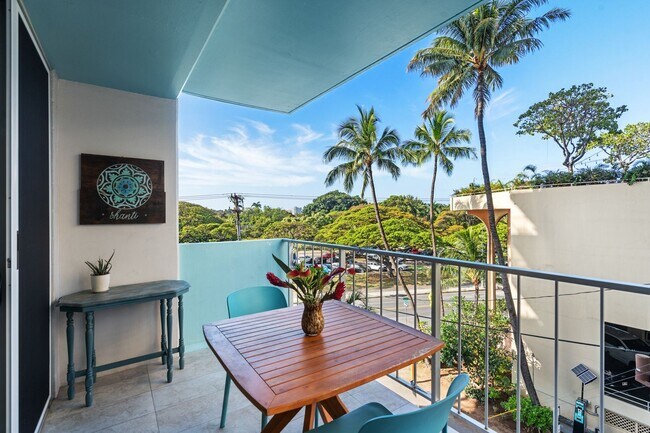Building Photo - Waikiki Beach Gem- Fully Furnished 2BR/2BA...