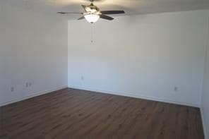 Building Photo - 2207 Landmark Ct