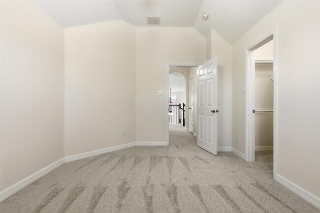 Building Photo - 16919 Talisker Ct