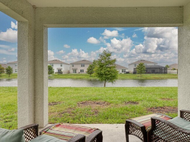 Building Photo - Unfurnished Annual Rental