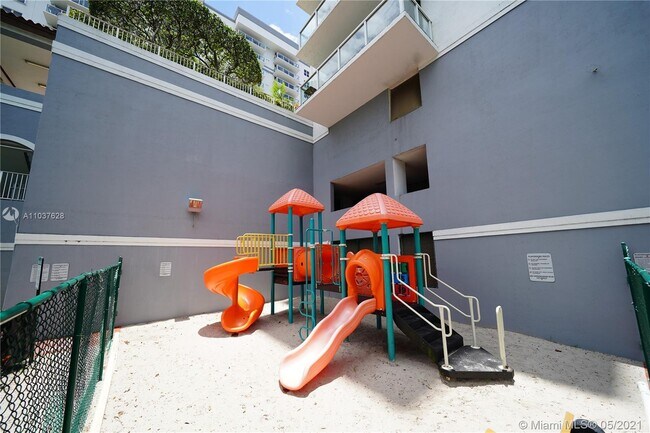 Building Photo - 5077 NW 7th St