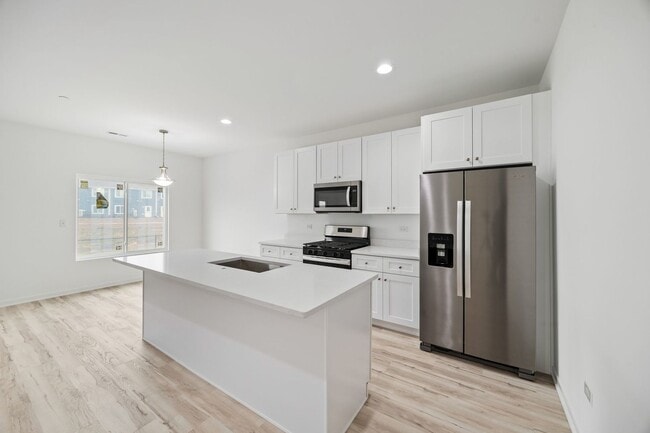 Building Photo - 1234 Gillespie Ln