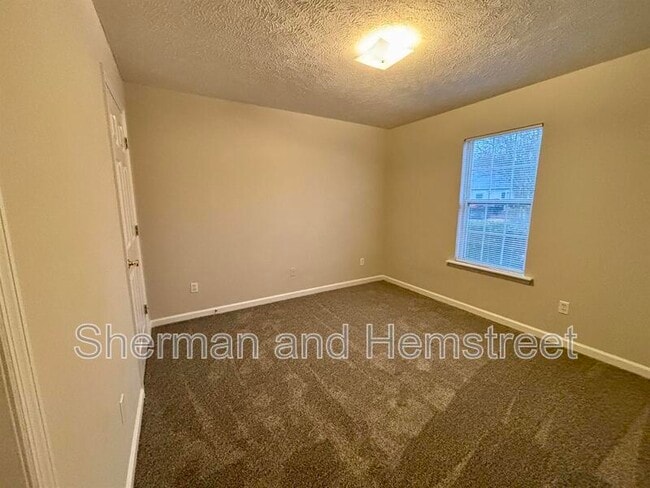 Building Photo - 802 Fripp Ct