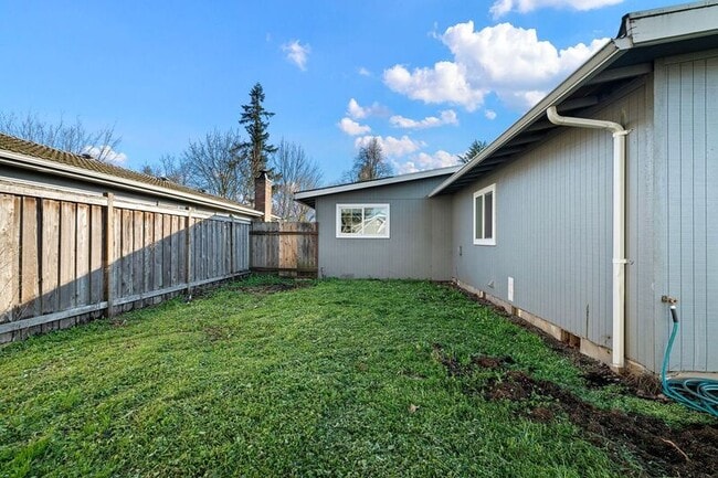 Building Photo - 2577 Elysium Ave