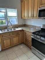 Building Photo - 1242 Edris Dr