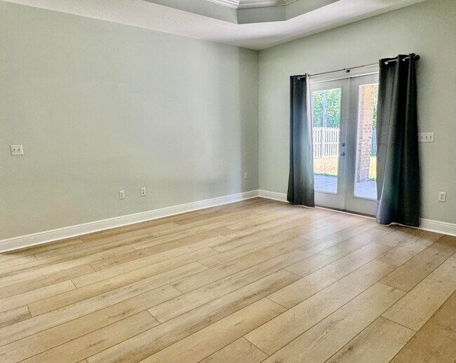 Building Photo - 902 Cocobolo Dr