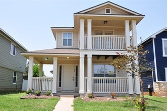 Building Photo - 1328 Davis Mountain Loop