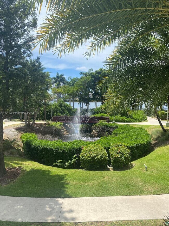 Building Photo - 2801 NE 183rd St