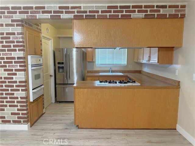 Building Photo - 623 N Rimhurst Ave