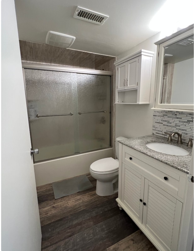 Building Photo - 3125 Sayre Dr