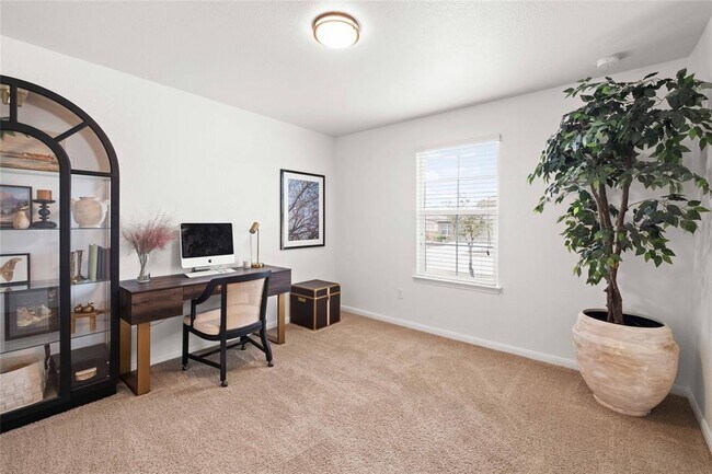 Building Photo - 266 Screech Owl Dr