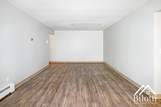 Interior Photo - Hillside Terrace Apartments