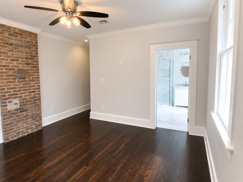 Building Photo - 4532 Orleans Ave
