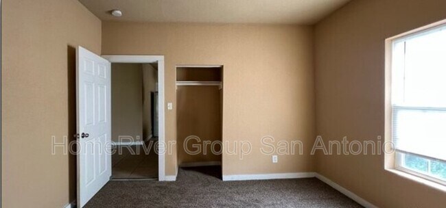 Building Photo - 228 Yucca St