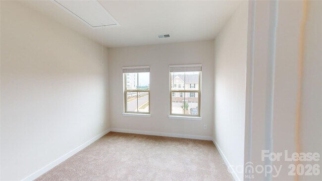 Building Photo - 104 Helm Ln